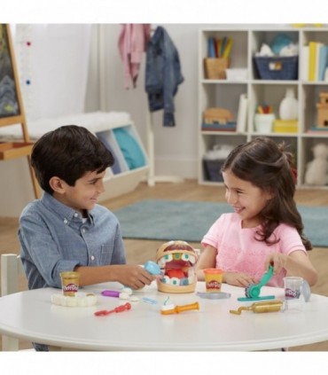 Dentistul Cu Accesorii Si Dinti Colorati, Play-Doh