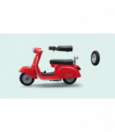 Atelier cu Vespa Rosie